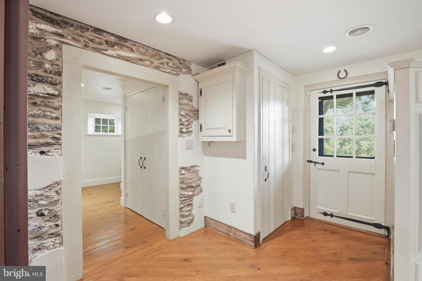 3646 Meadow View Rd photo 30
