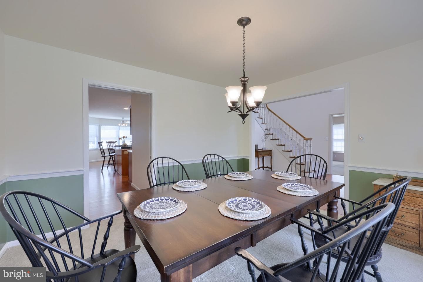 1015 Martin Avenue photo 11