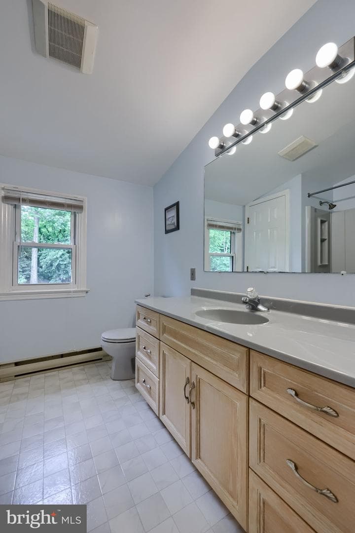 303 Parkwood Drive photo 36