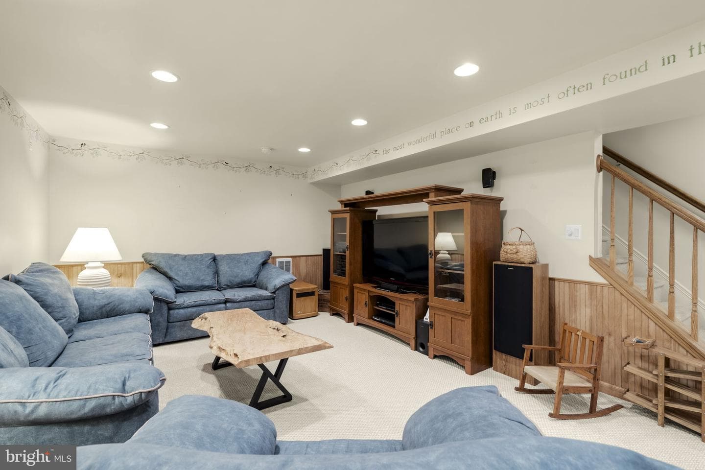 213 Willow Drive photo 47
