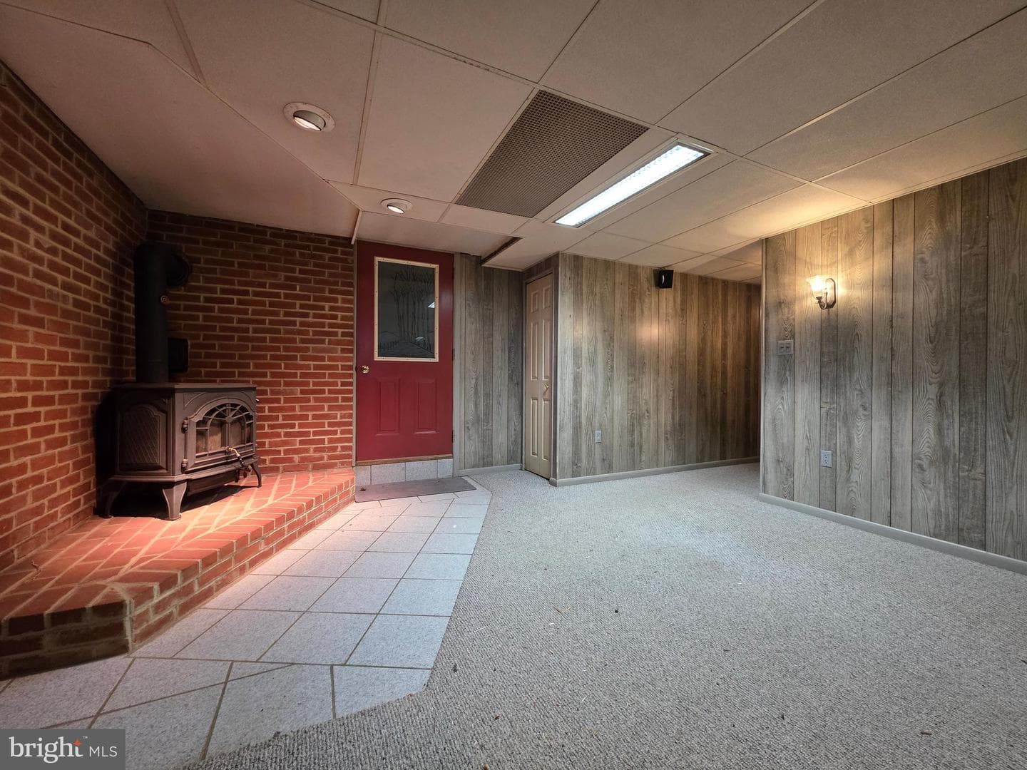 465 Wabash Rd photo 16