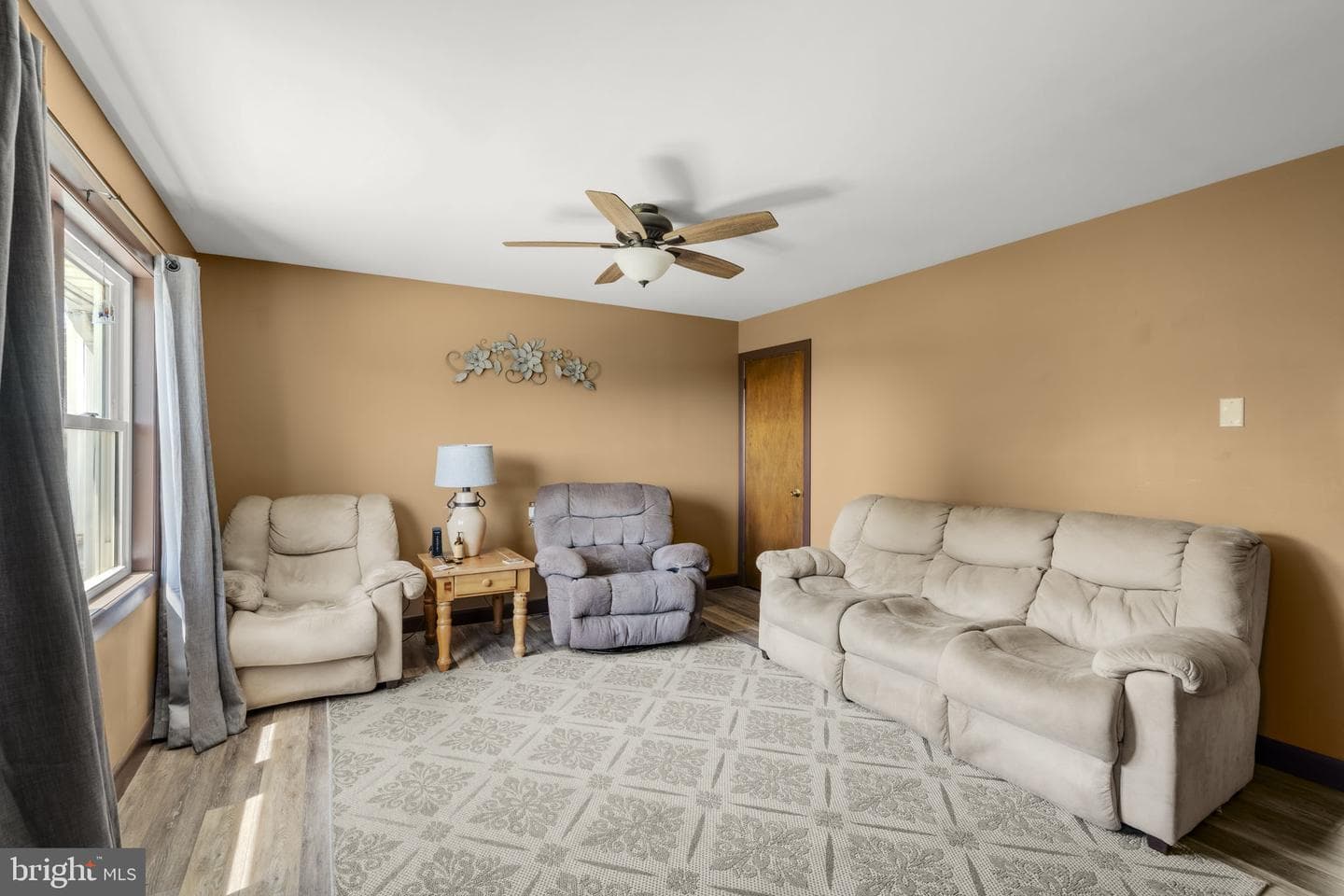 481 Meetinghouse Rd photo 22