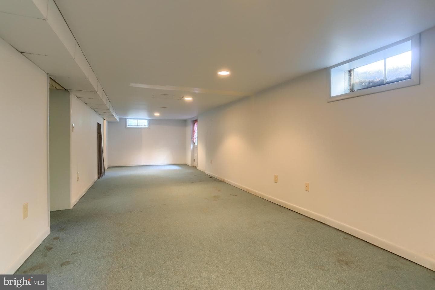 6370 Sundra Drive photo 29