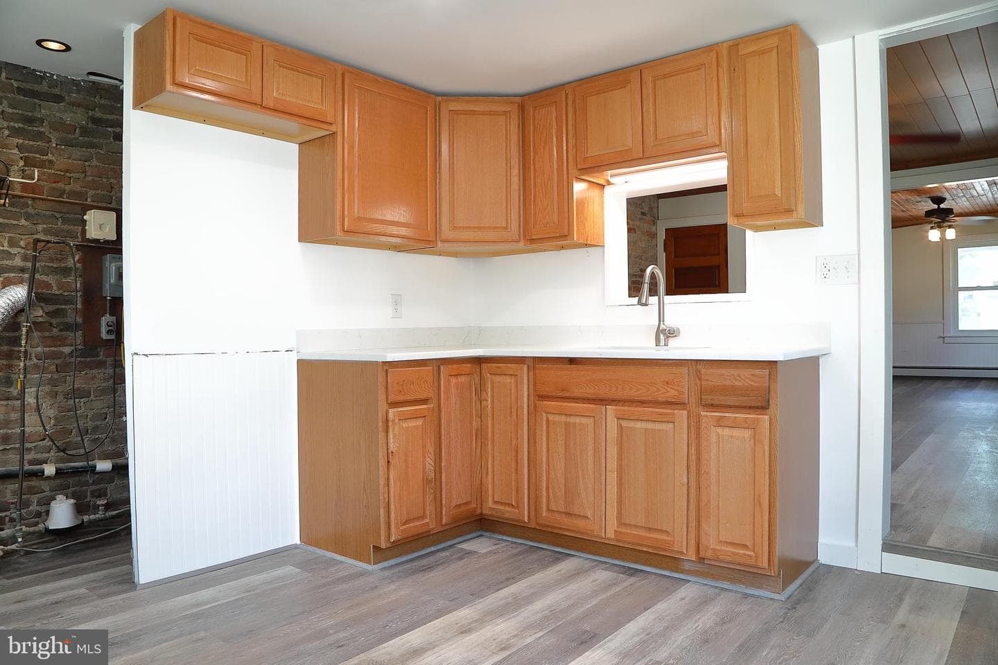 157 S Wolf Street photo 12