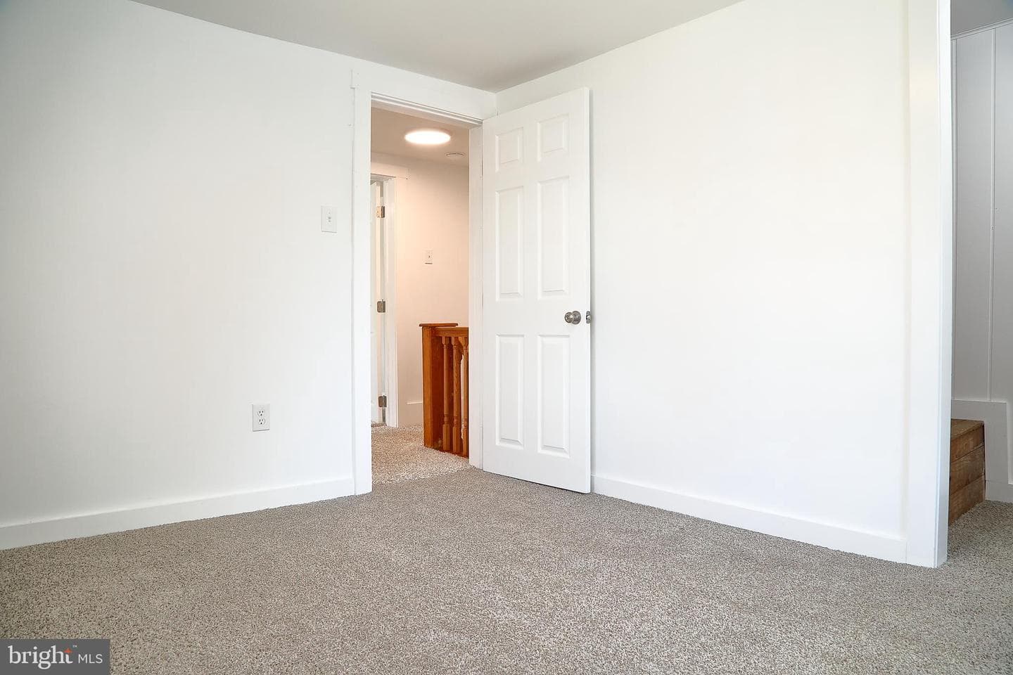 157 S Wolf Street photo 21