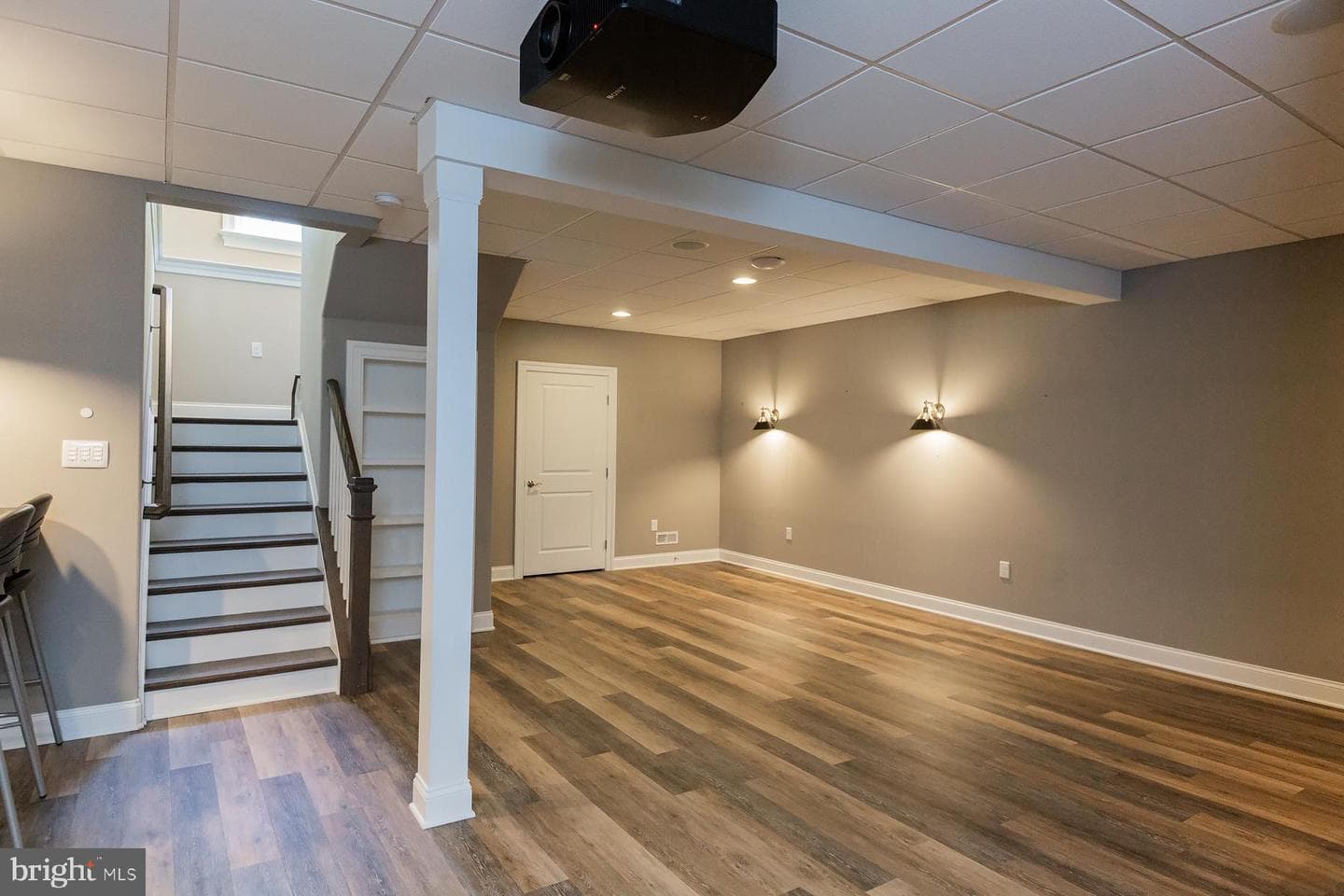 425 E Delp Road photo 100