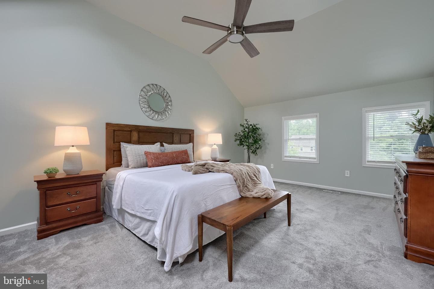 323 Knights Bridge Way photo 23