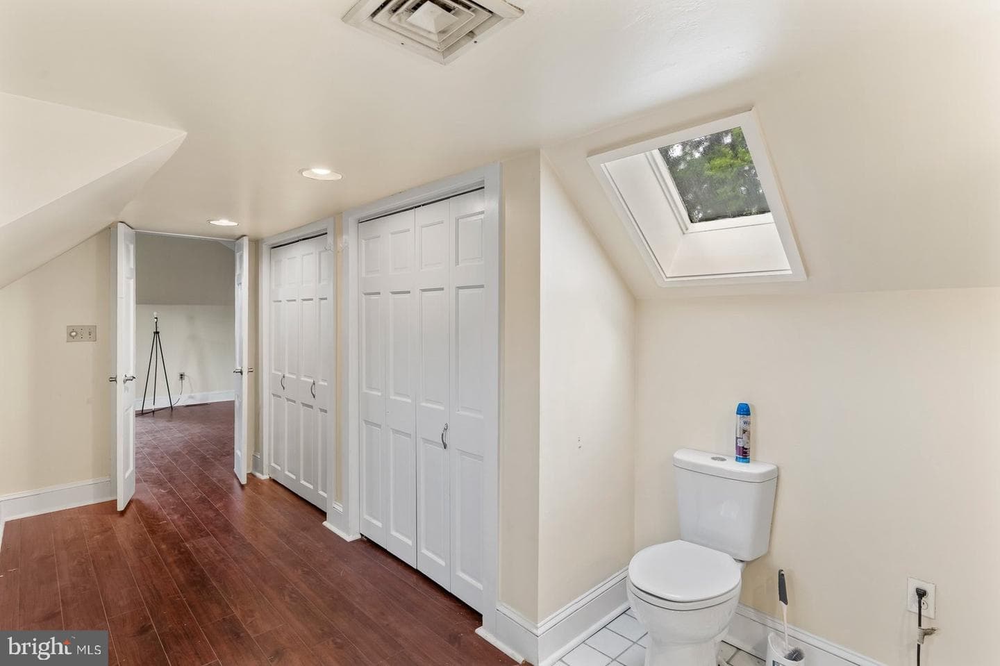 20 Clayton Avenue photo 36