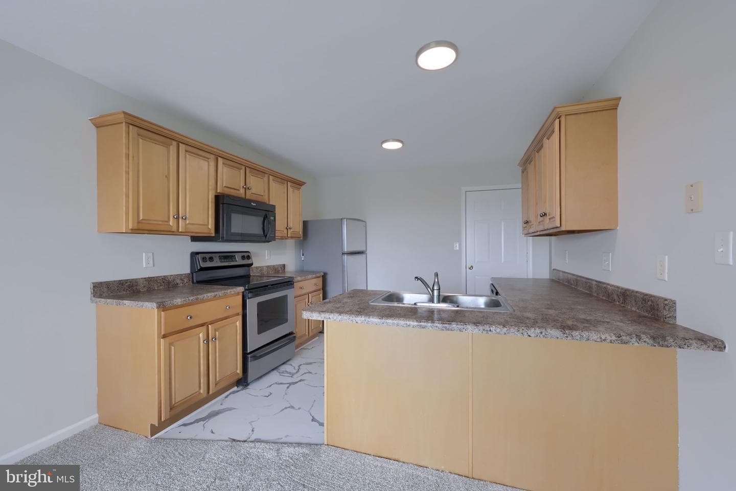 212 Eagle Drive photo 7