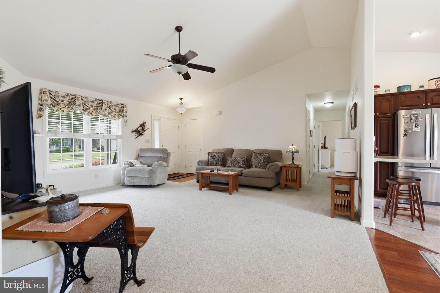 726 Heather Ridge photo 7