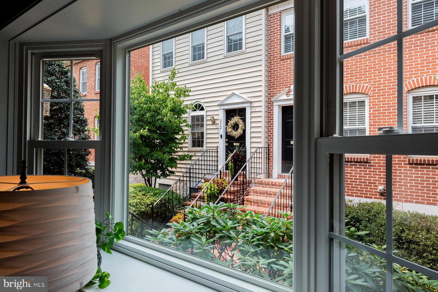 359 N Arch Street photo 18