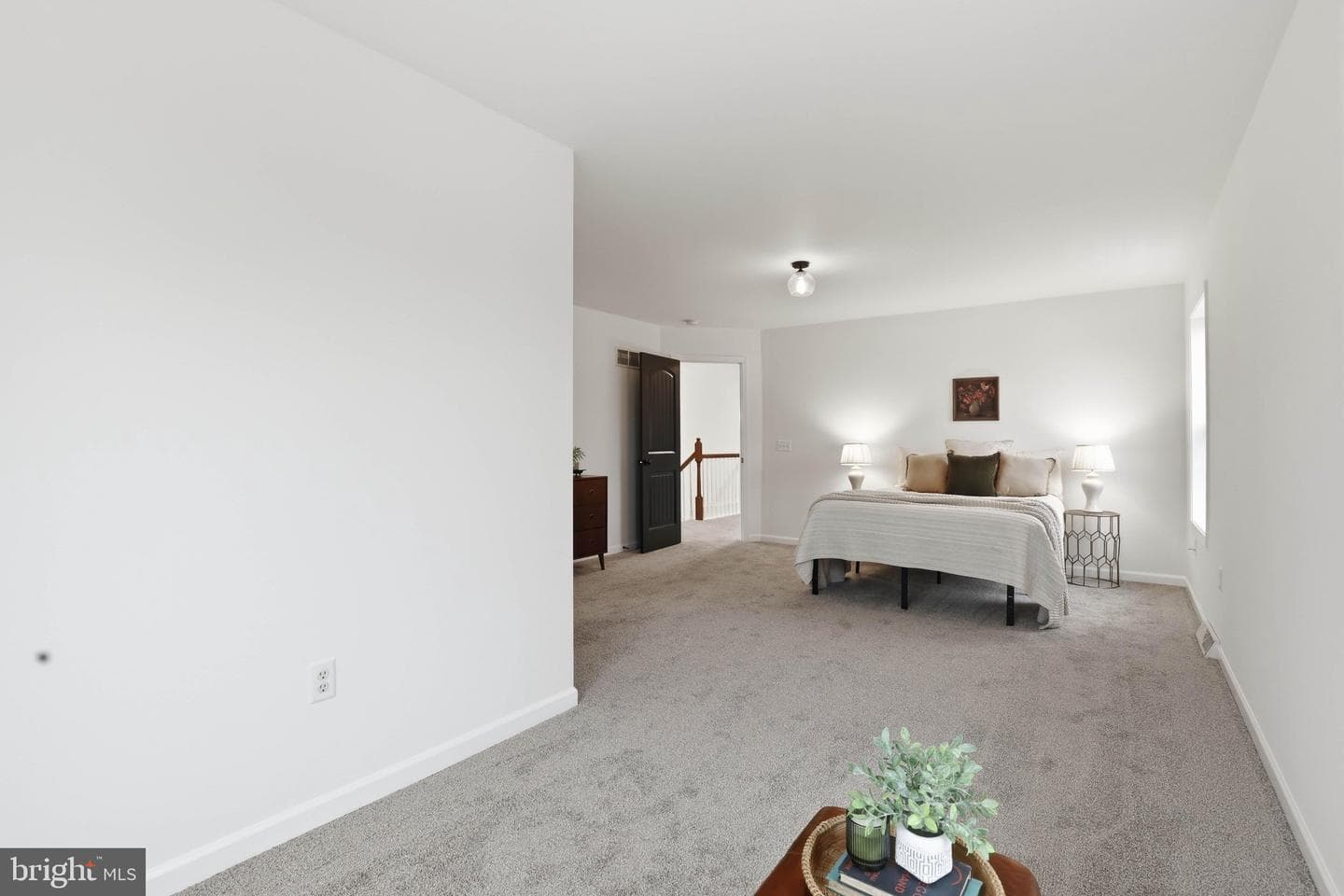 125 Woodmeadow Drive photo 19