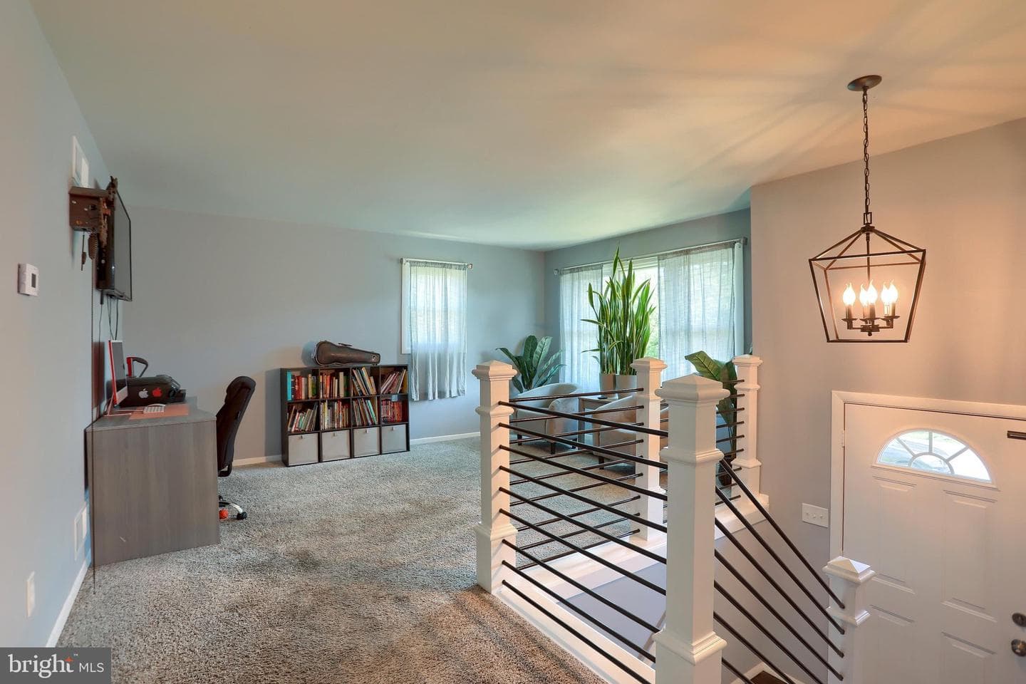 237 Buttonwood Drive photo 5
