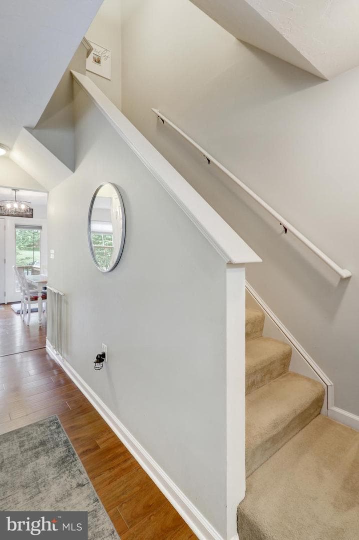 216 Knollwood Road photo 11