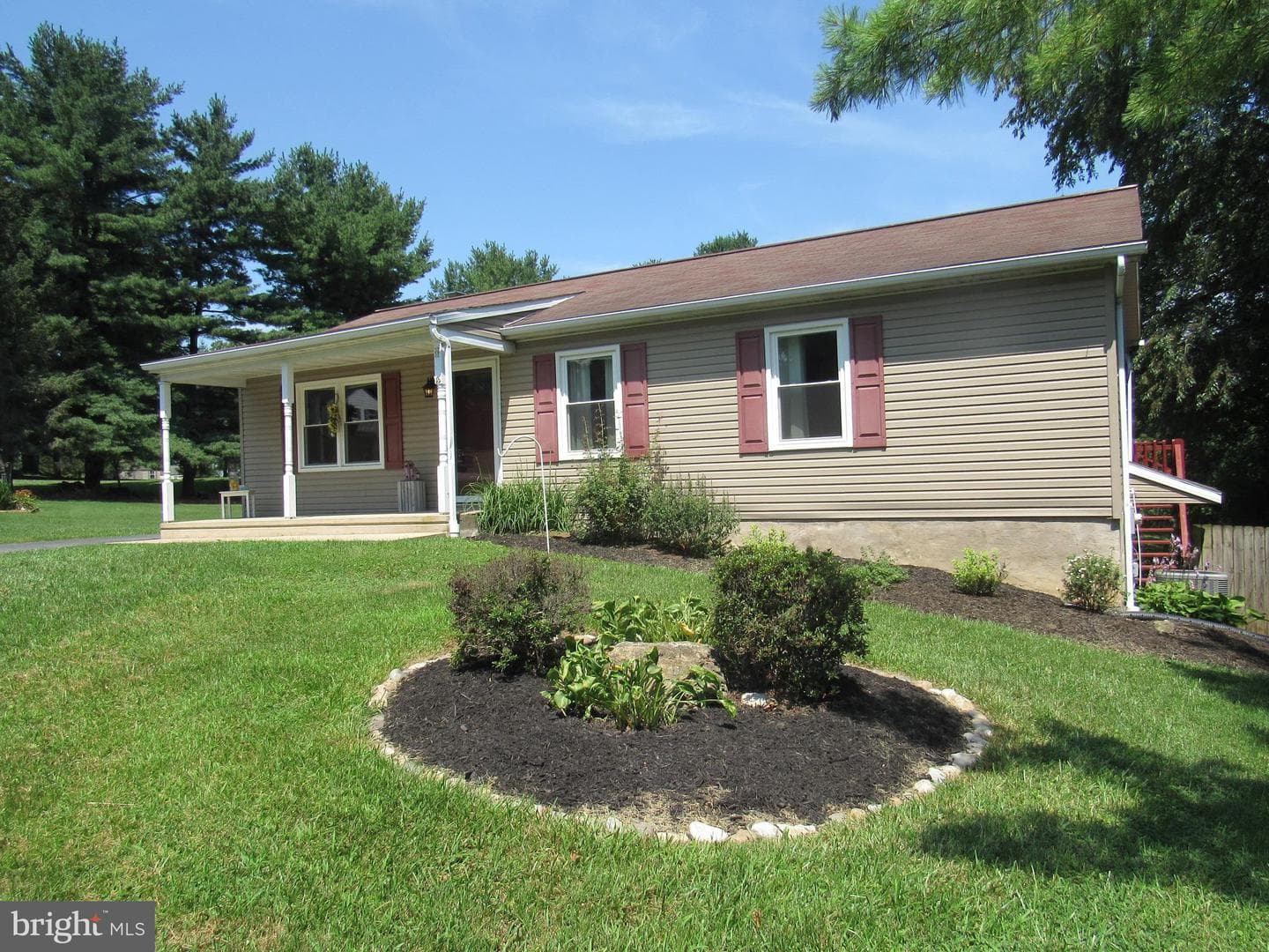 1491 Rock Circle Drive photo 5
