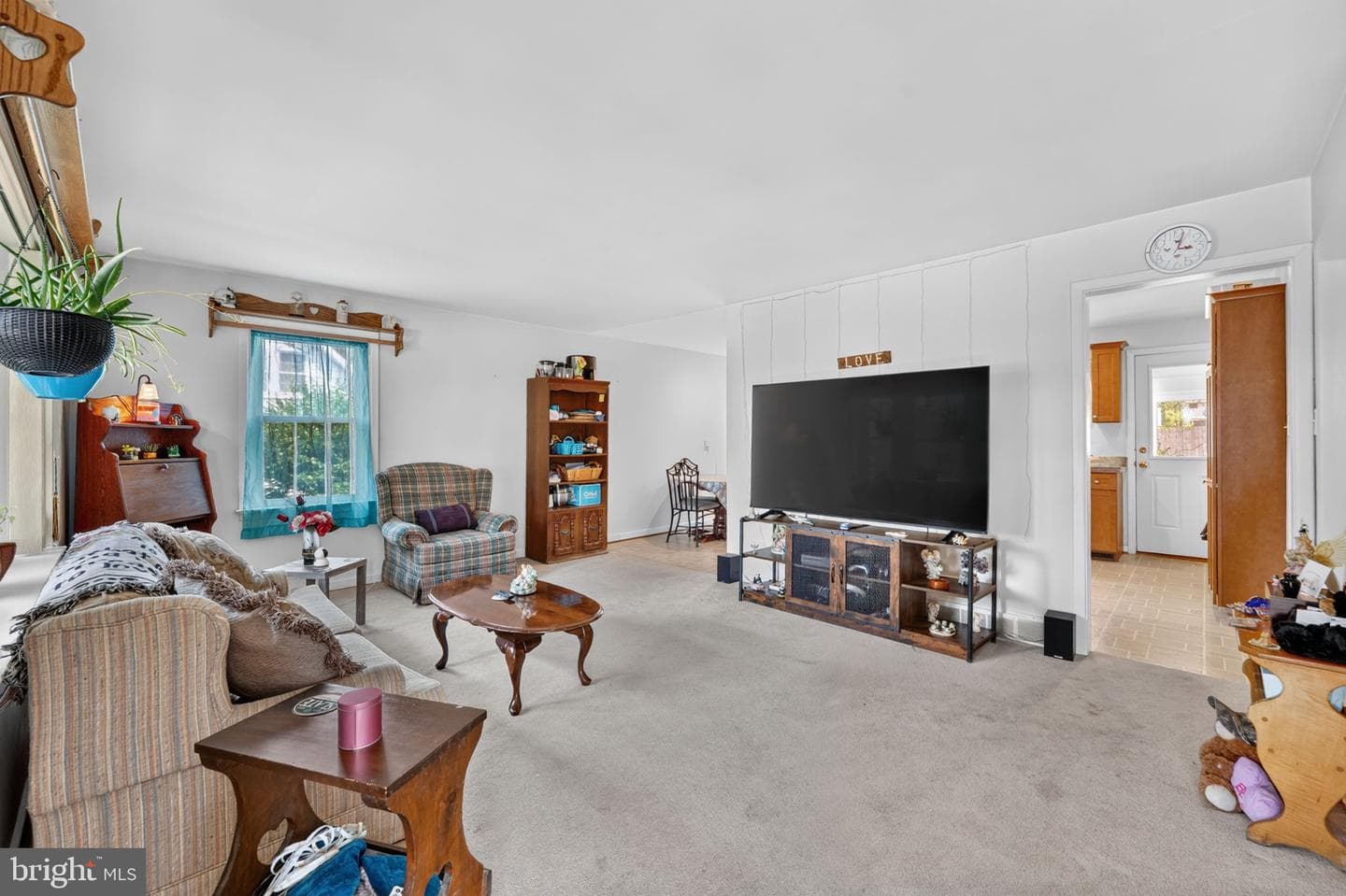 4 Bauer Avenue photo 5