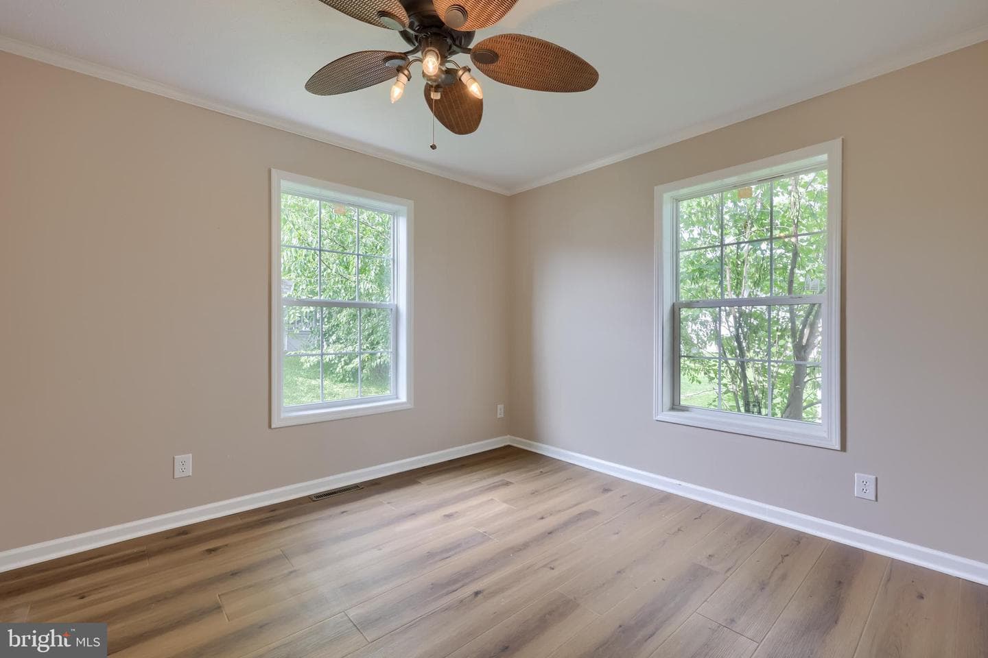 101 Fawn Meadow Court photo 32