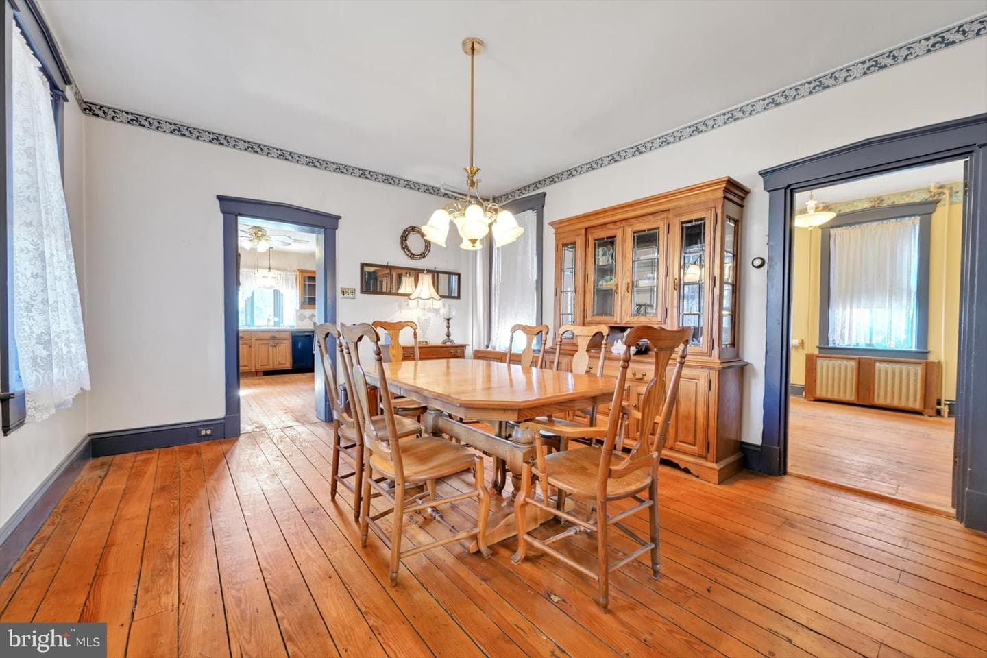 101 Miller Street photo 12