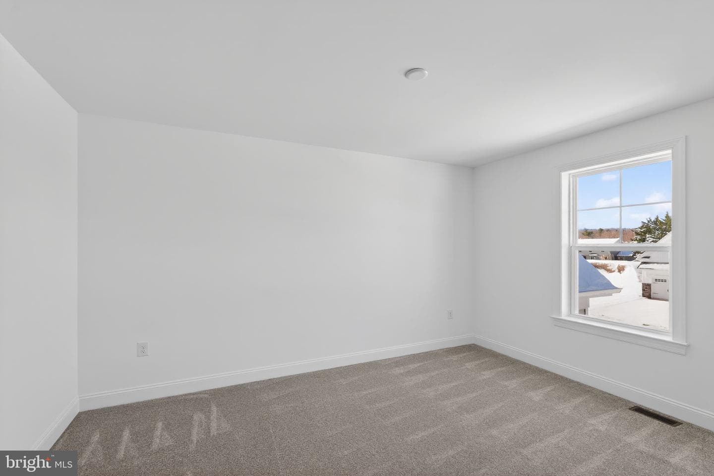126 Ashford Drive photo 24