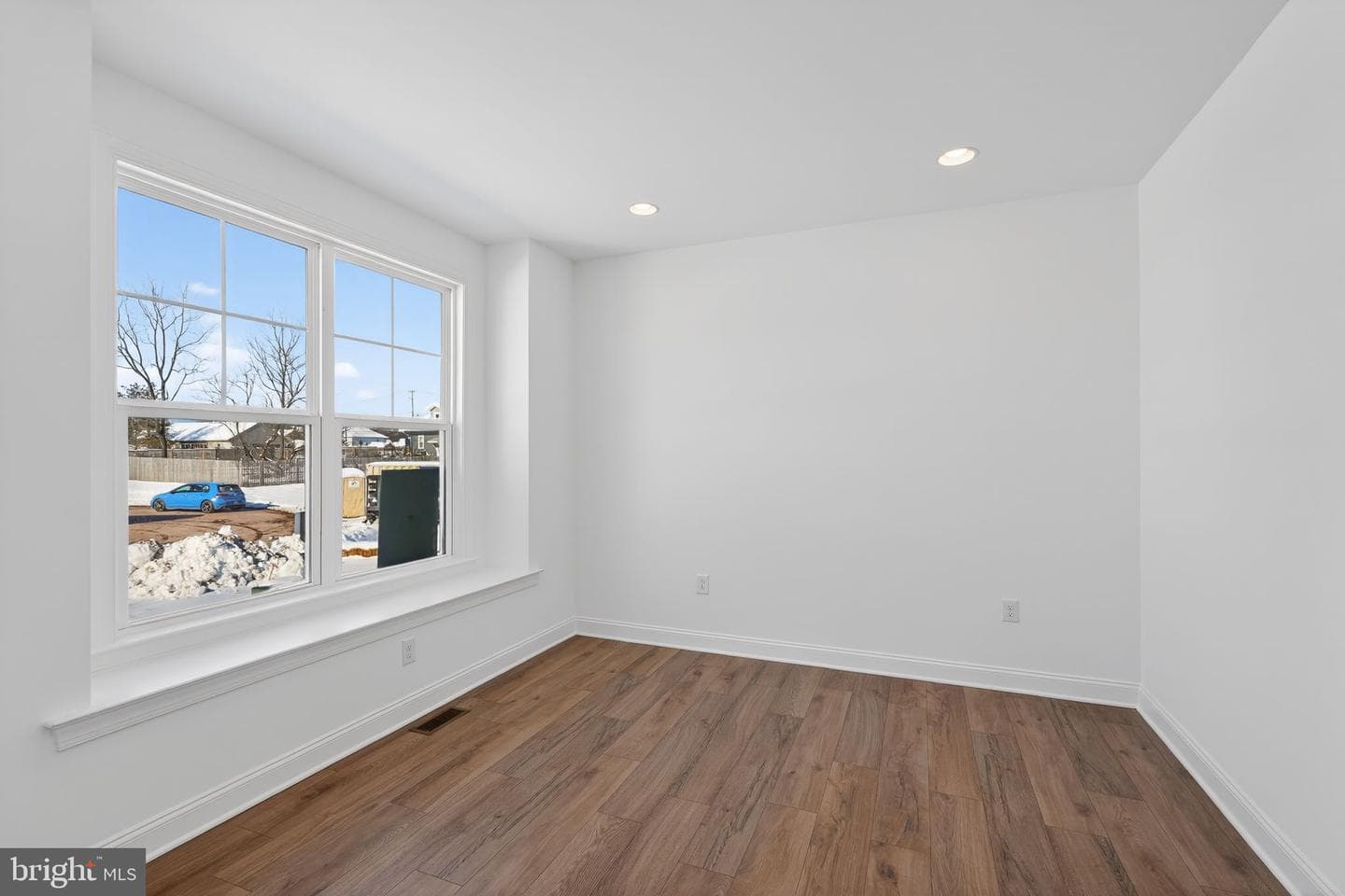 126 Ashford Drive photo 4