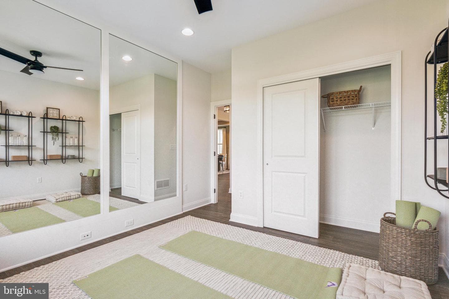 4434 Taviston Court E. photo 13