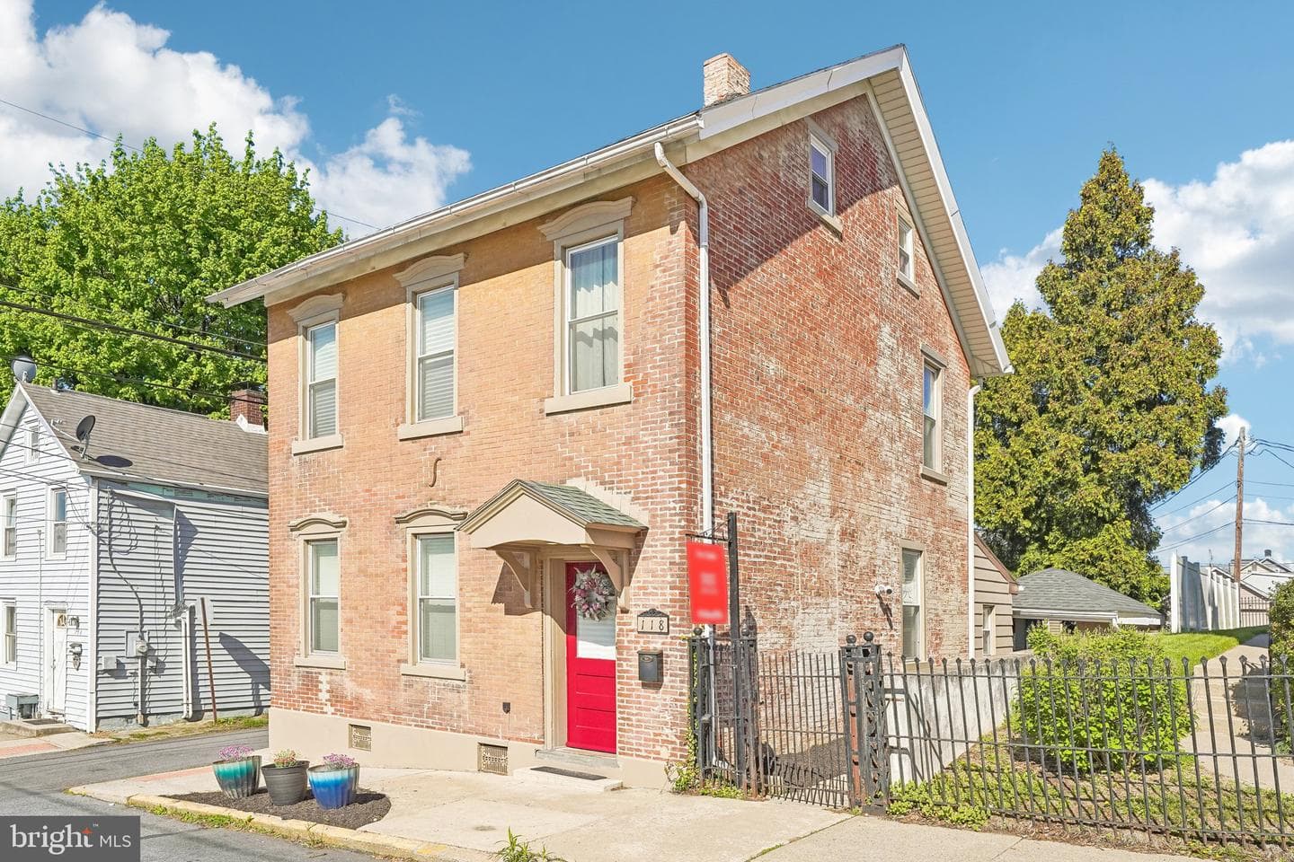 118 Union Street photo 3