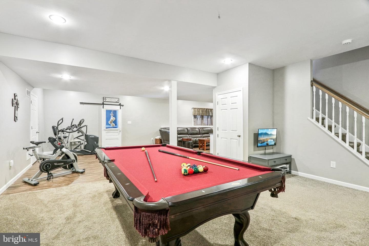 955 Yorkshire Drive photo 44