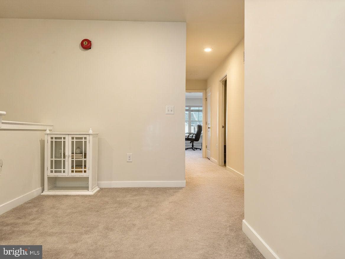 7573 Clayton Avenue photo 23