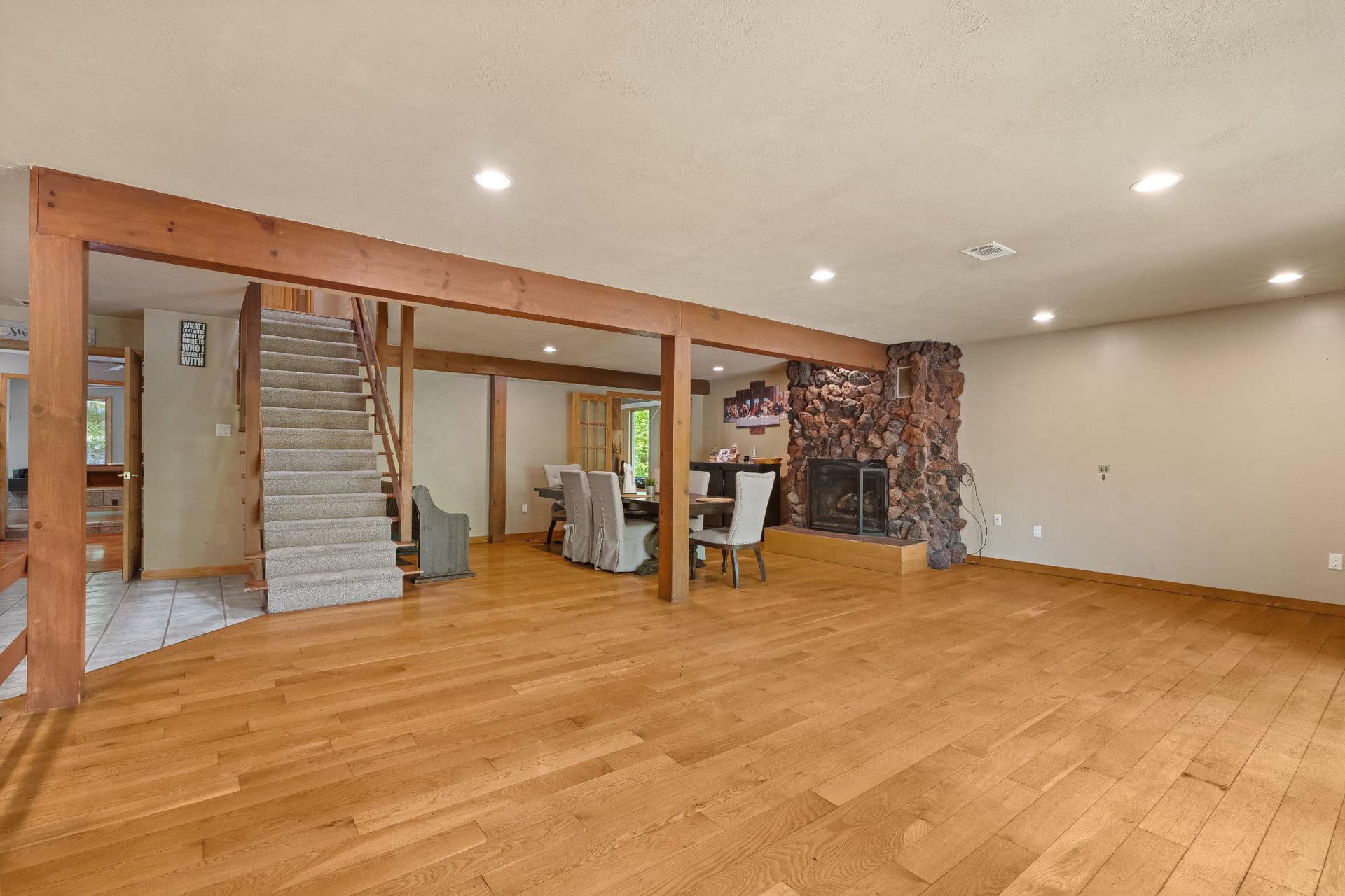1620 Bobalew Trl photo 6