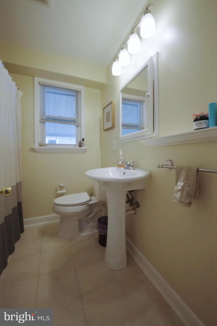 316 S Leh St photo 12
