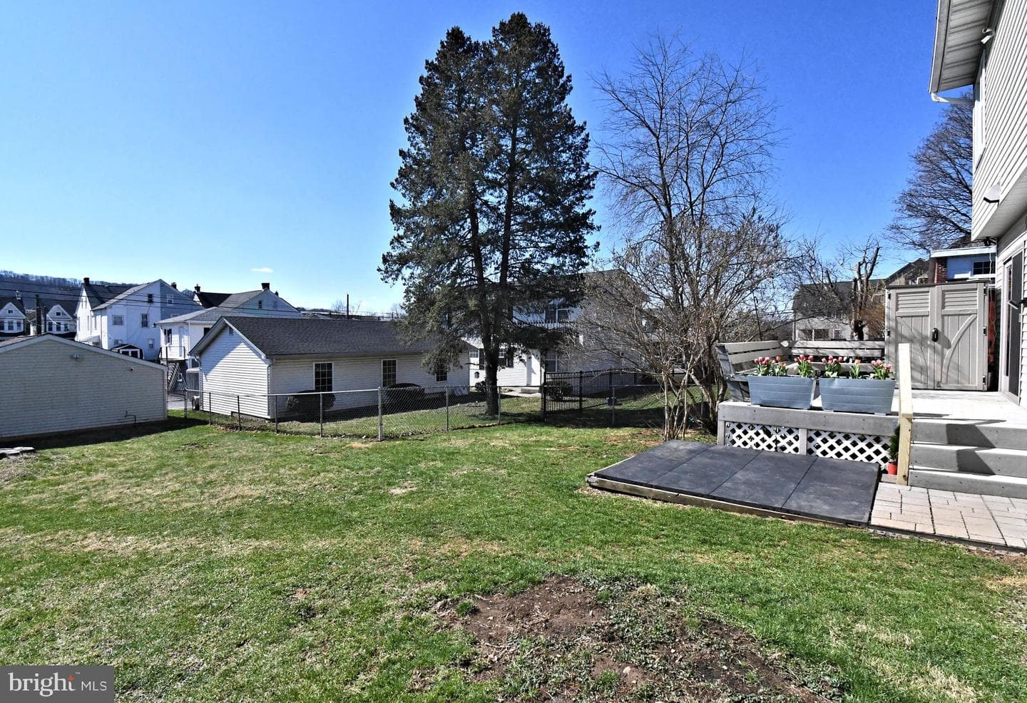 742 Walnut Street photo 23