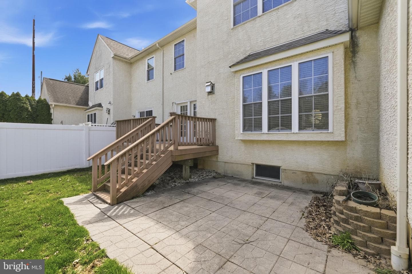 2493 Thistle Road photo 18
