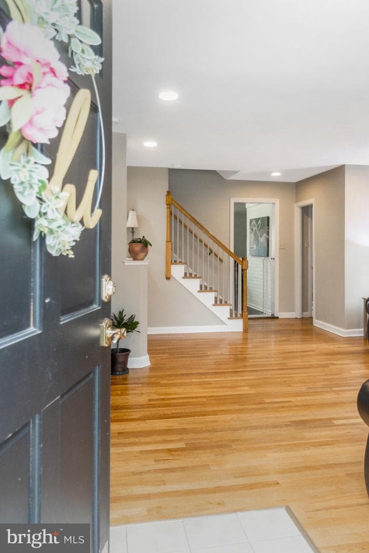 2415 W Tremont Street photo 4