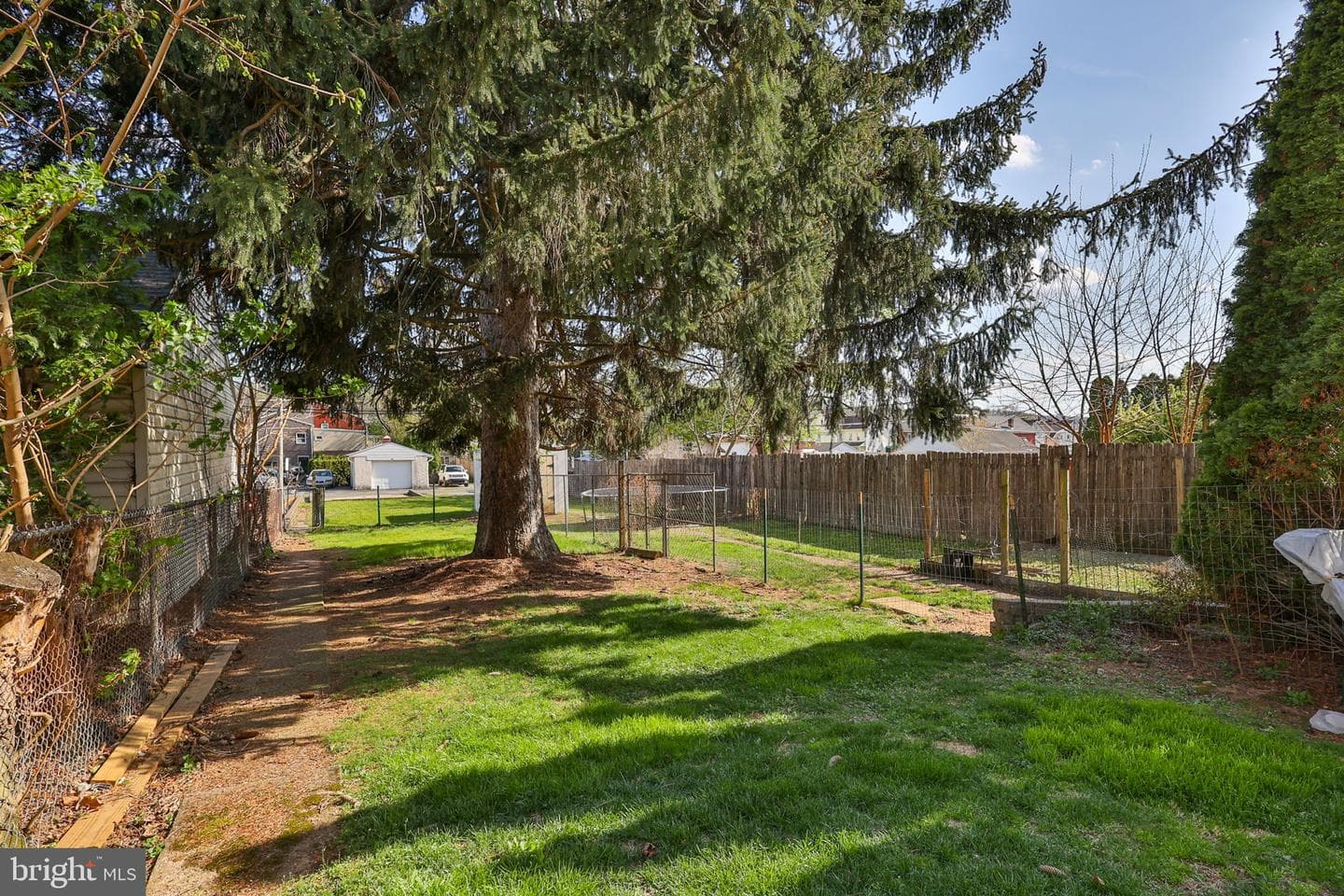 518 Ridge Street photo 23