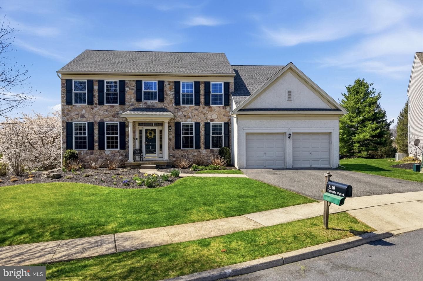 2140 Grandy Court photo 2