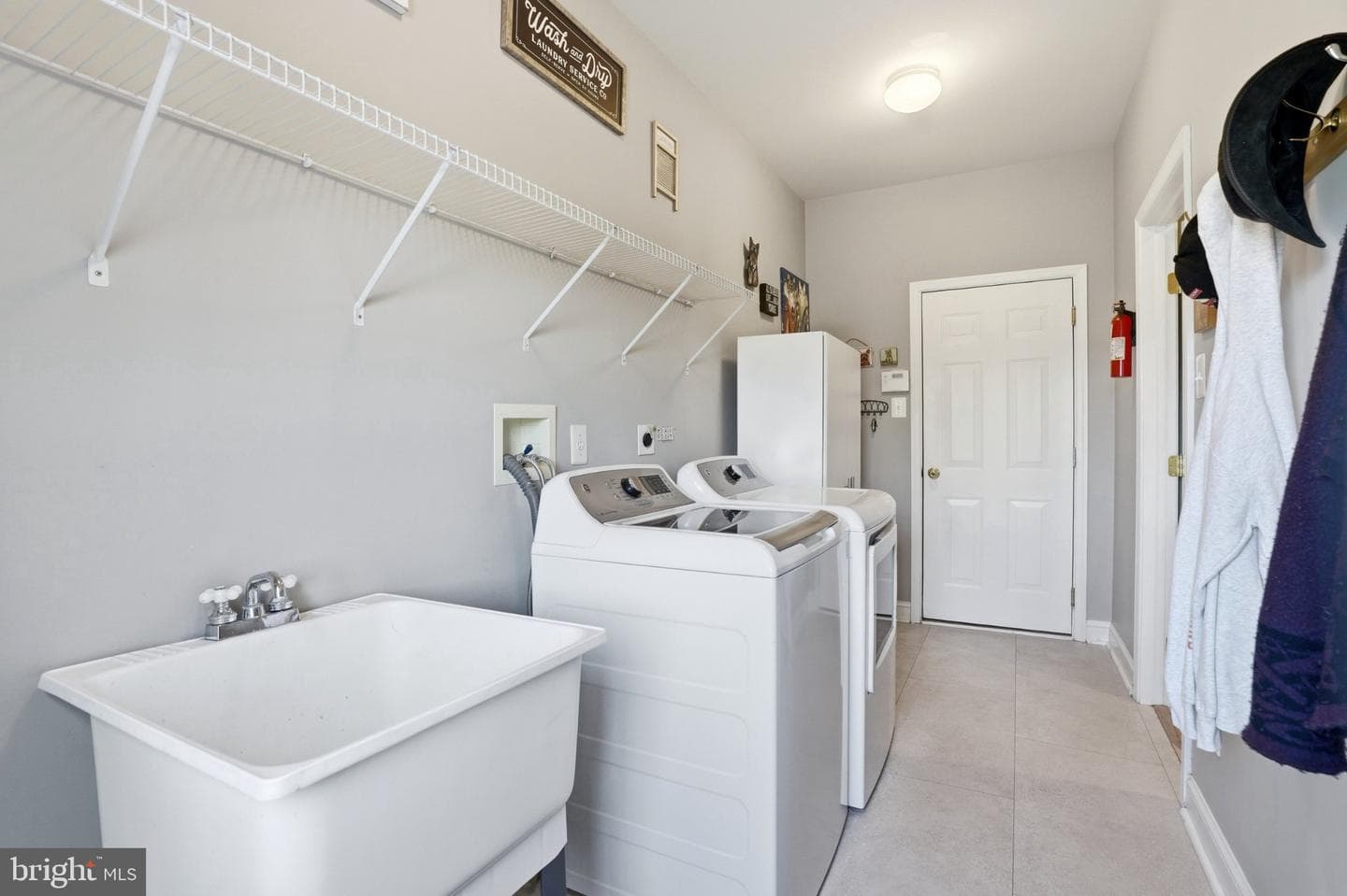 2140 Grandy Court photo 58