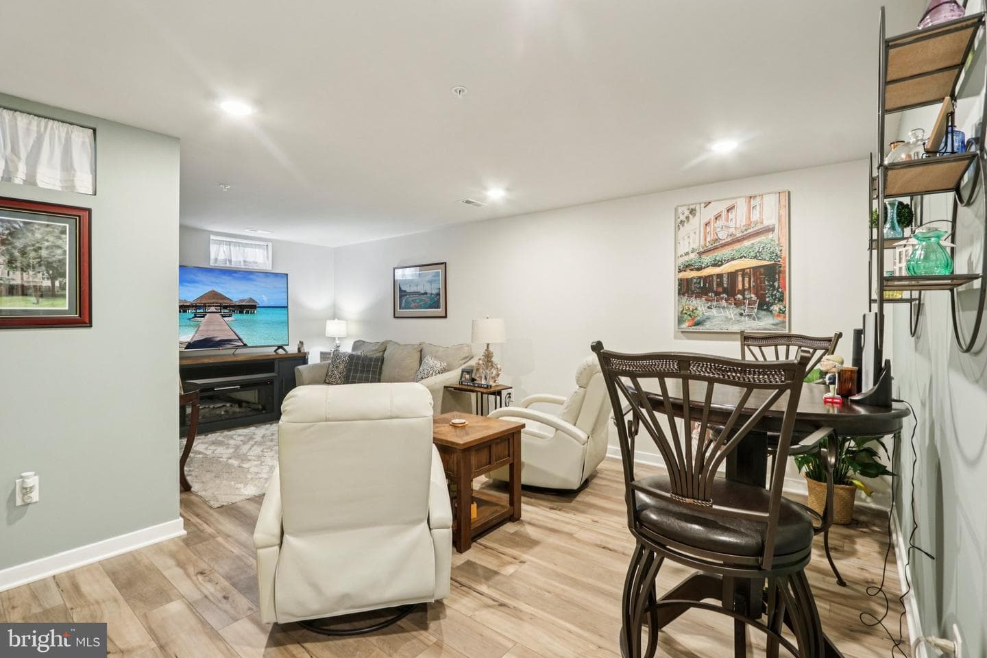 7626 Clayton Avenue photo 10