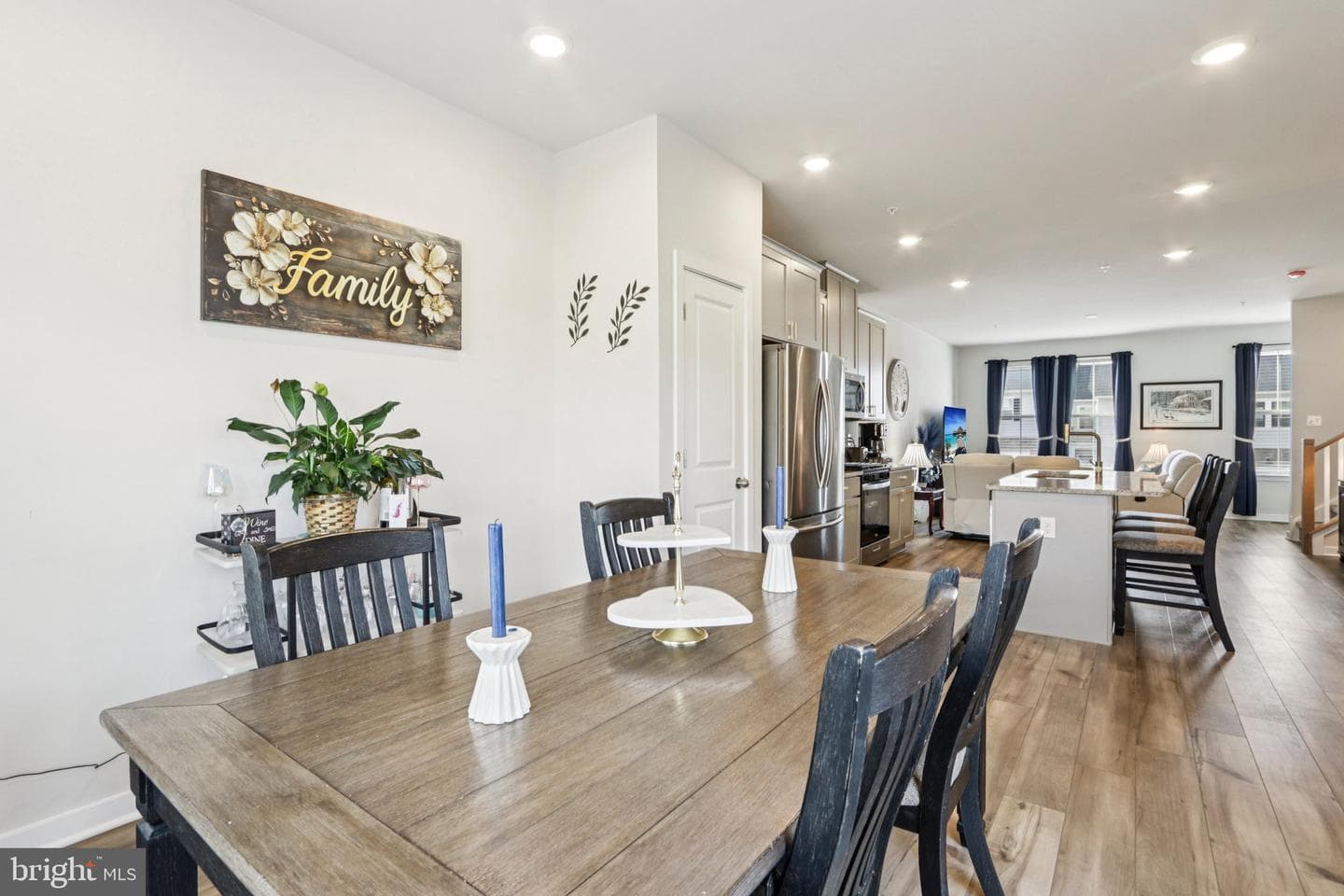 7626 Clayton Avenue photo 4