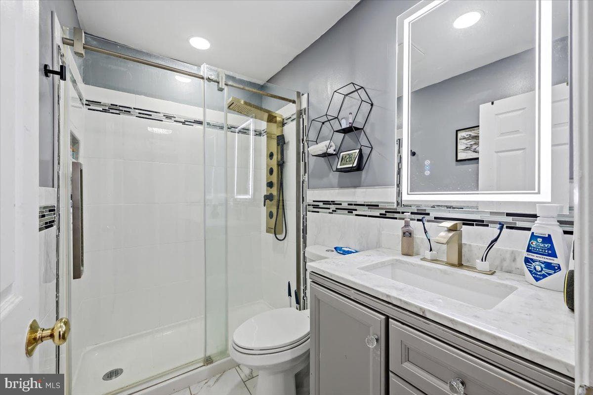 6825 Hunt Drive photo 30