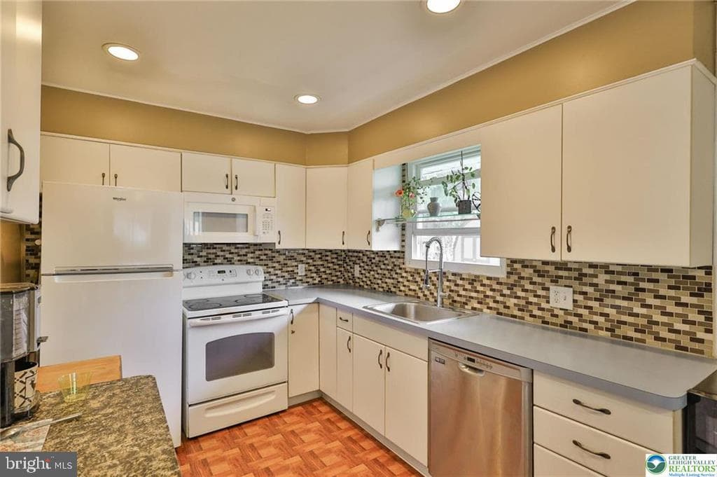 2840 W South Street photo 19