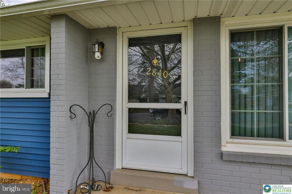 2840 W South Street photo 5
