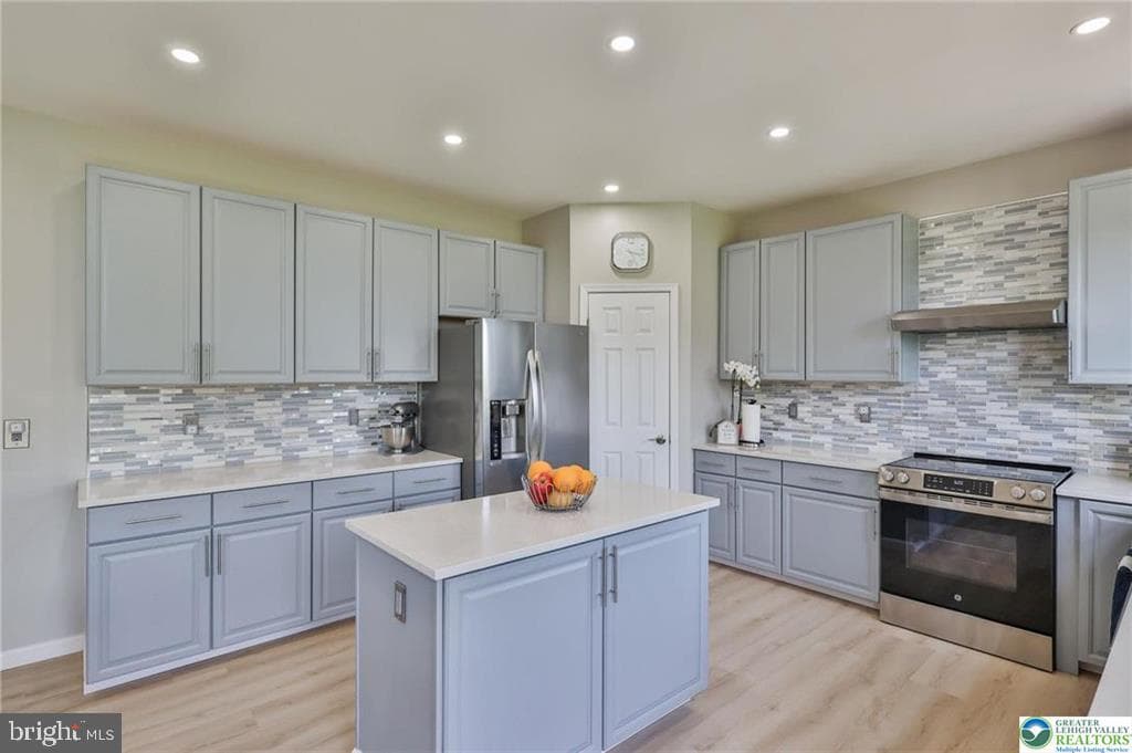 330 Indigo Way photo 31