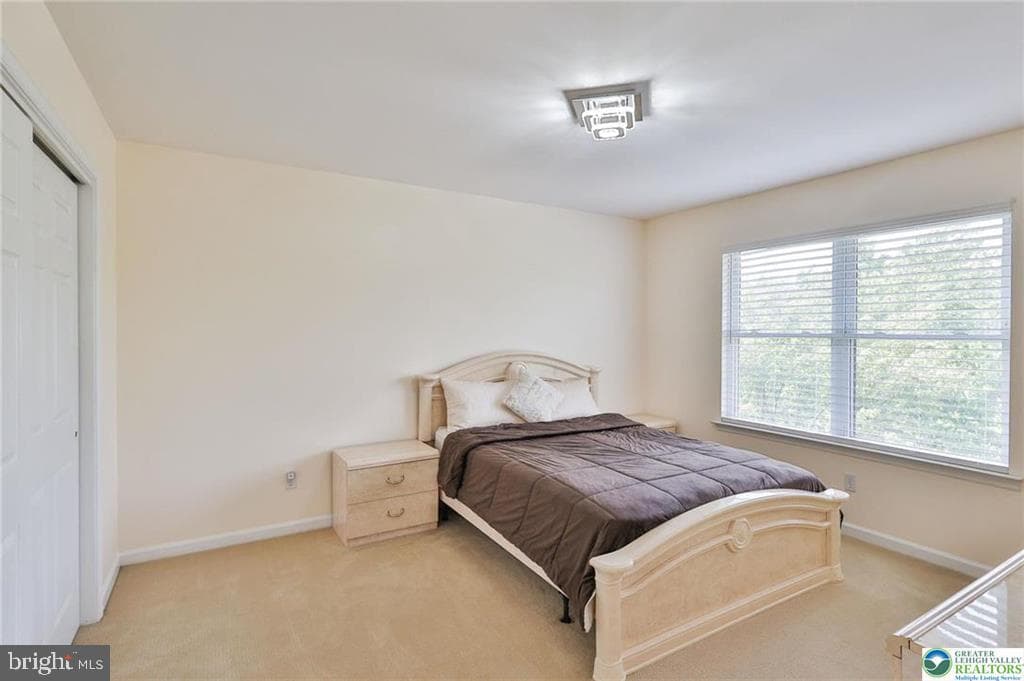 330 Indigo Way photo 57