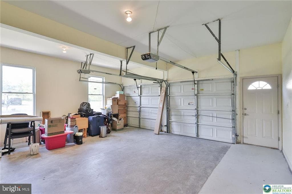 330 Indigo Way photo 76