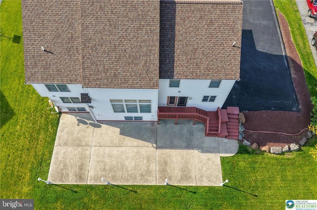 330 Indigo Way photo 92