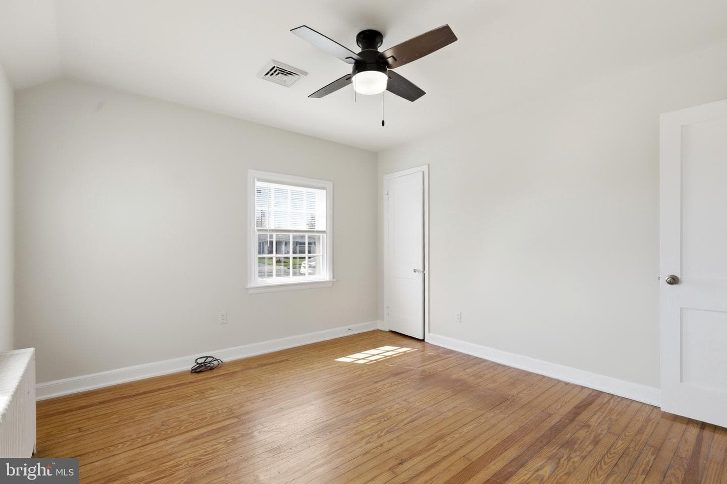1224 Eaton Avenue photo 12