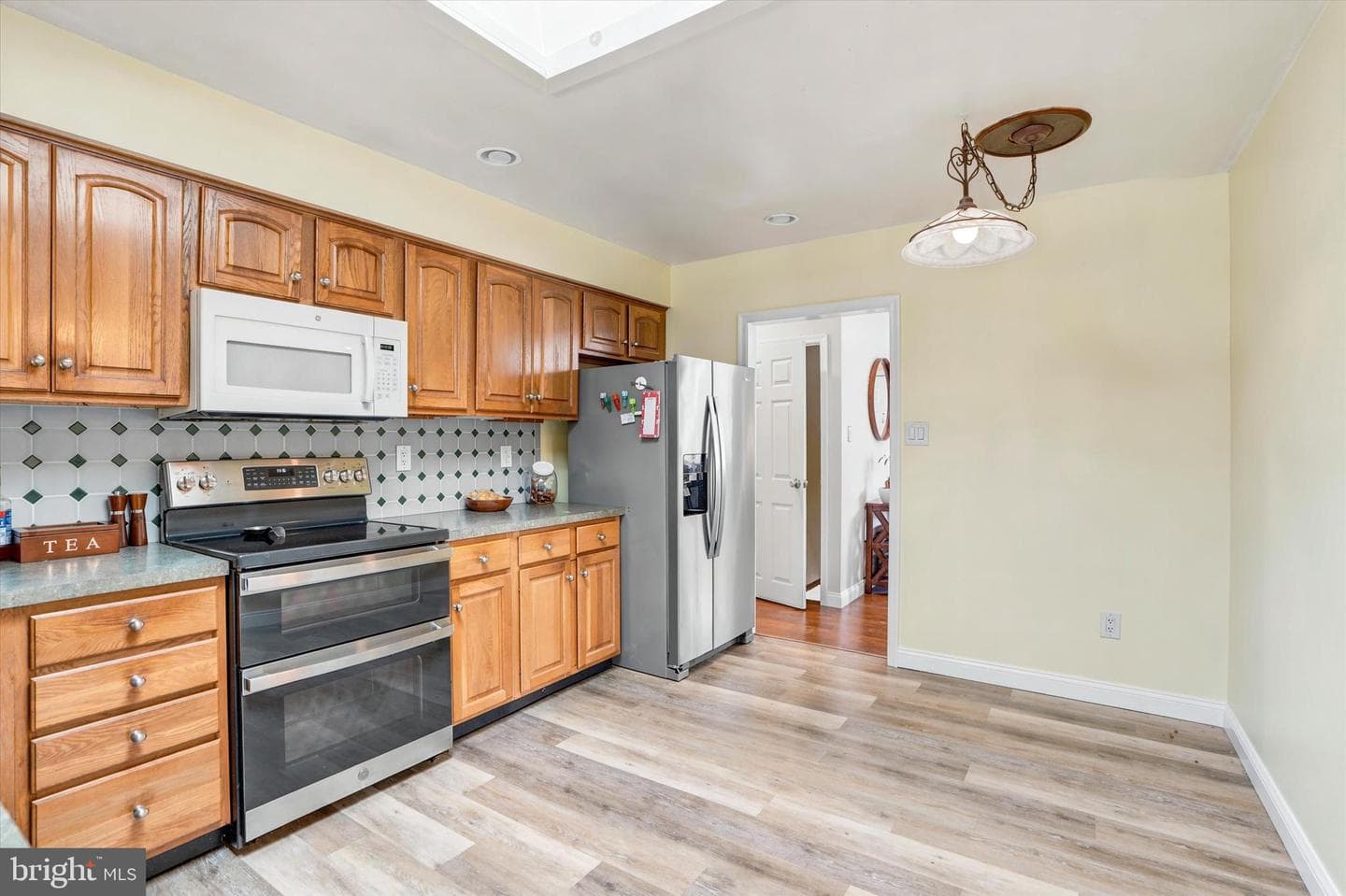 5231 Price Avenue photo 8