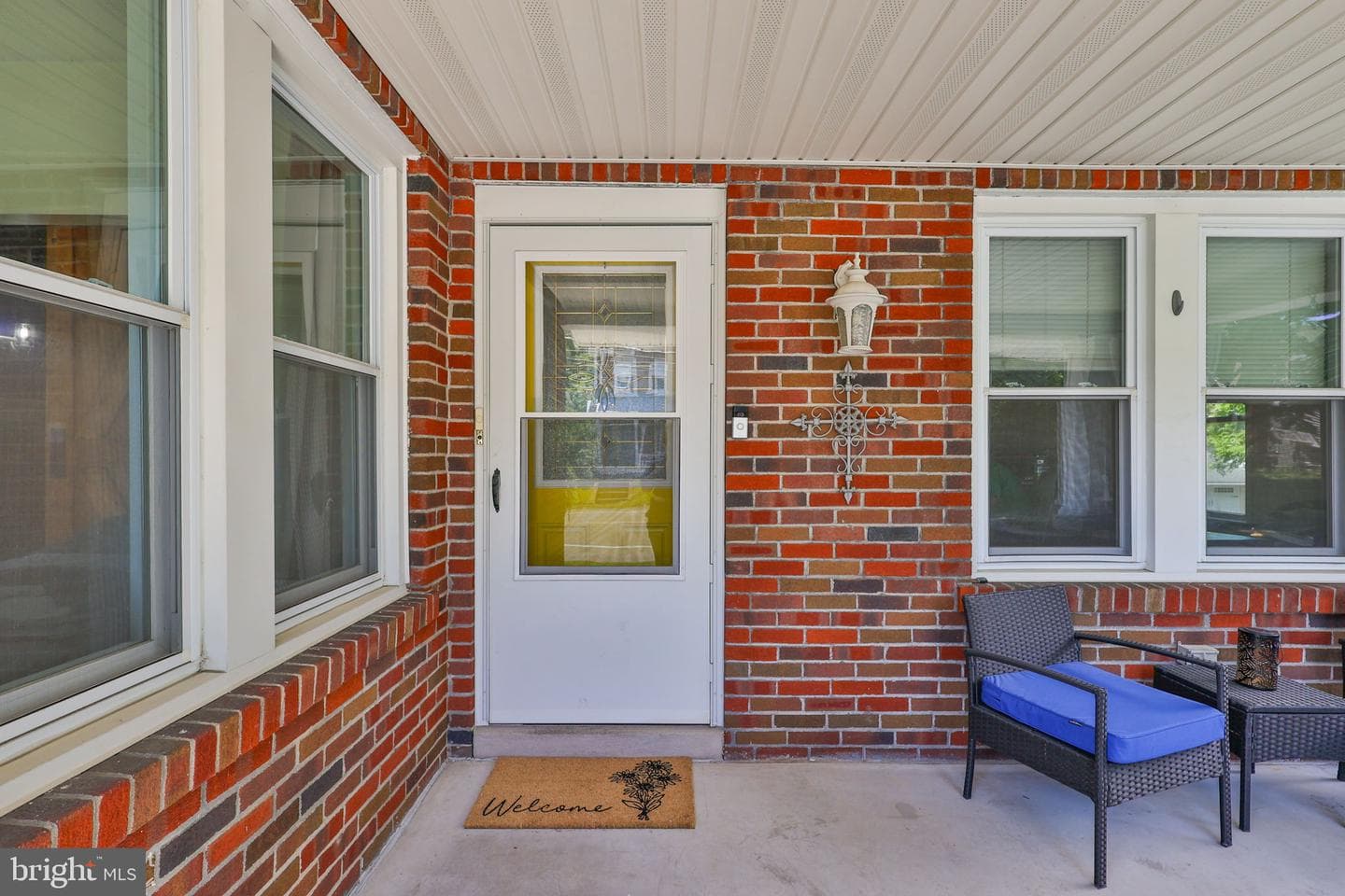 1635 E Emmaus Avenue photo 9