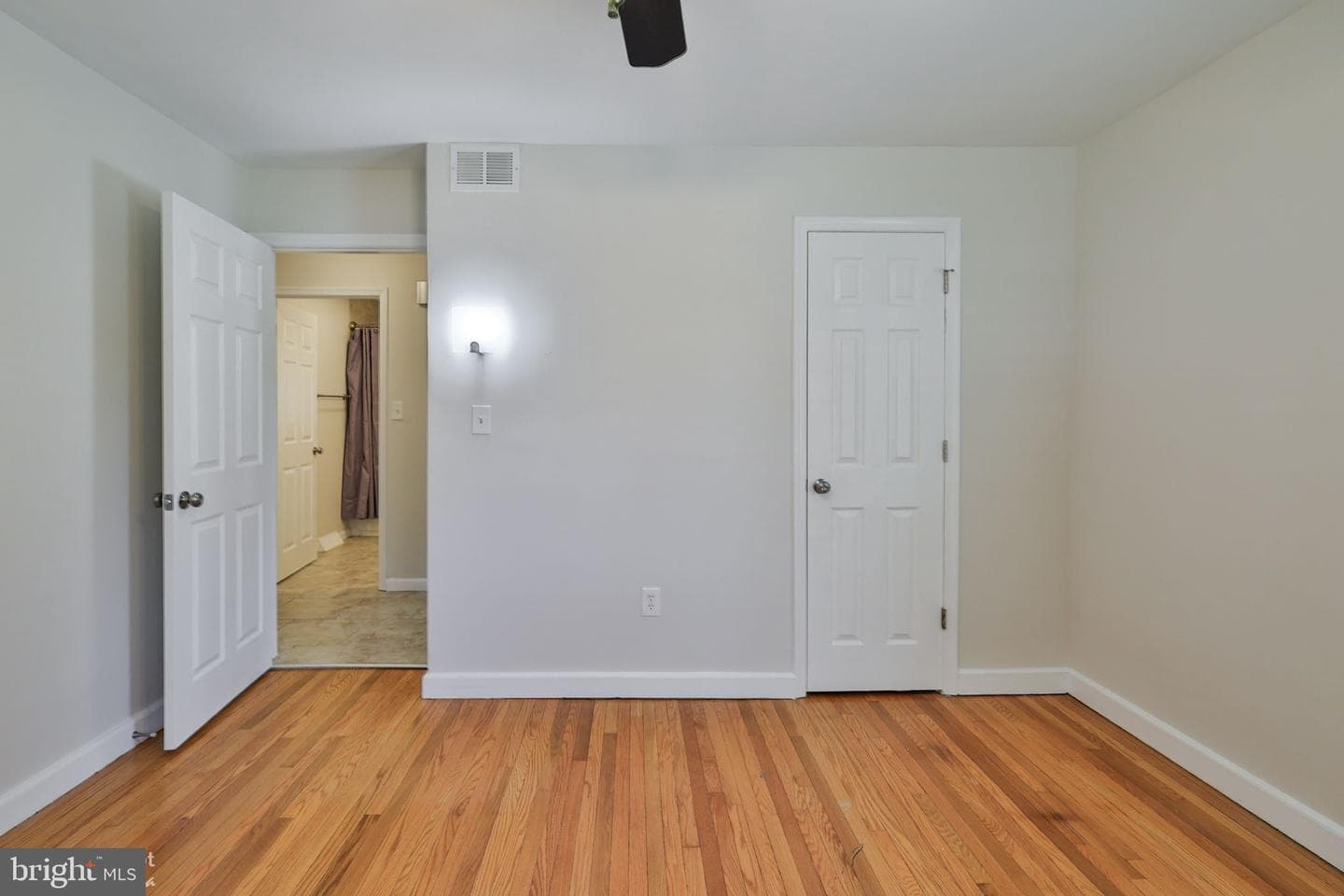250 Adrain Street photo 13