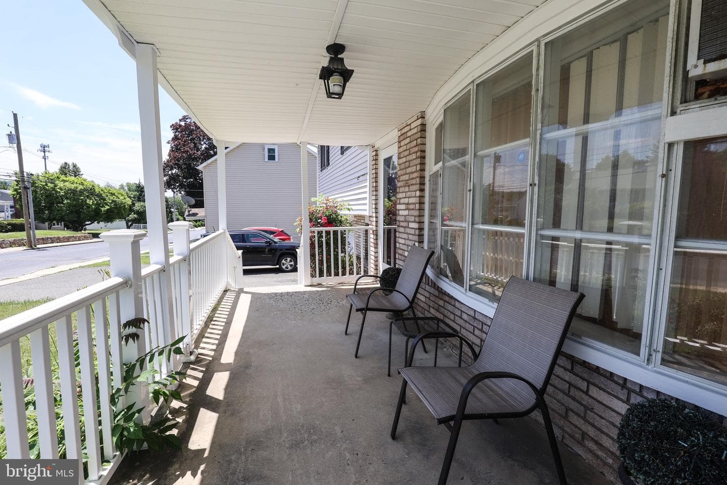 511 E Harrison Street photo 9